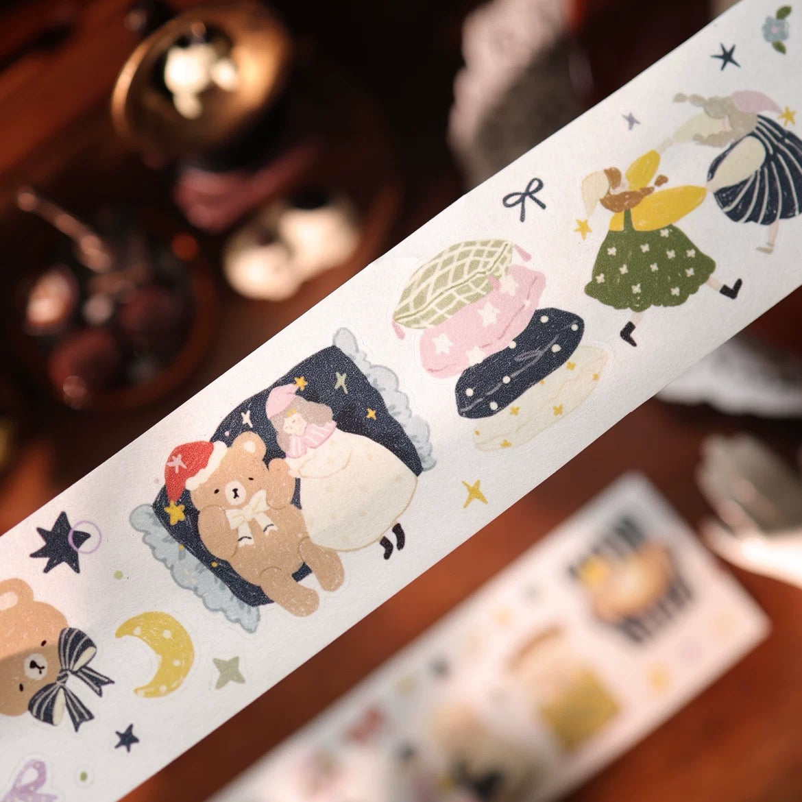 Yier Studio | Hug Good Night Sticker Roll